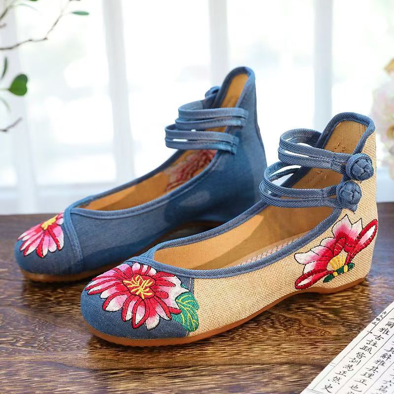 Woman Wedges Embroidered Cloth - Ethnic Fabric 评论和价格